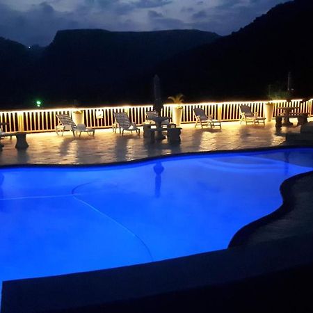 Umtamvuna View Cabanas 포트에드워드 외부 사진