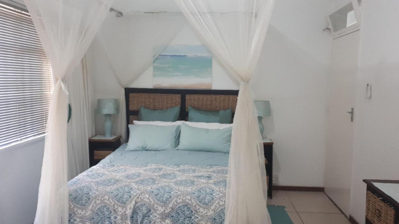 Umtamvuna View Cabanas 포트에드워드 외부 사진