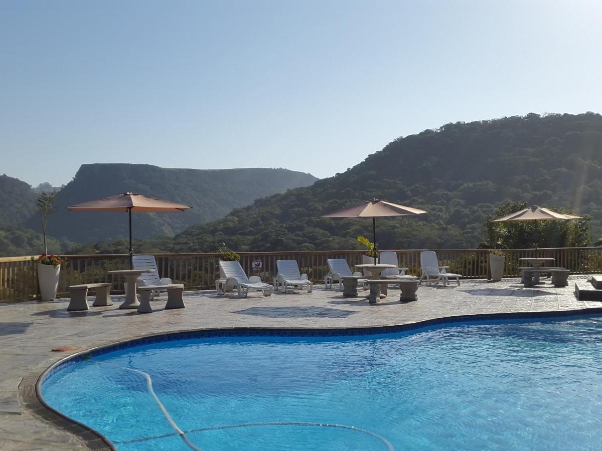 Umtamvuna View Cabanas 포트에드워드 외부 사진