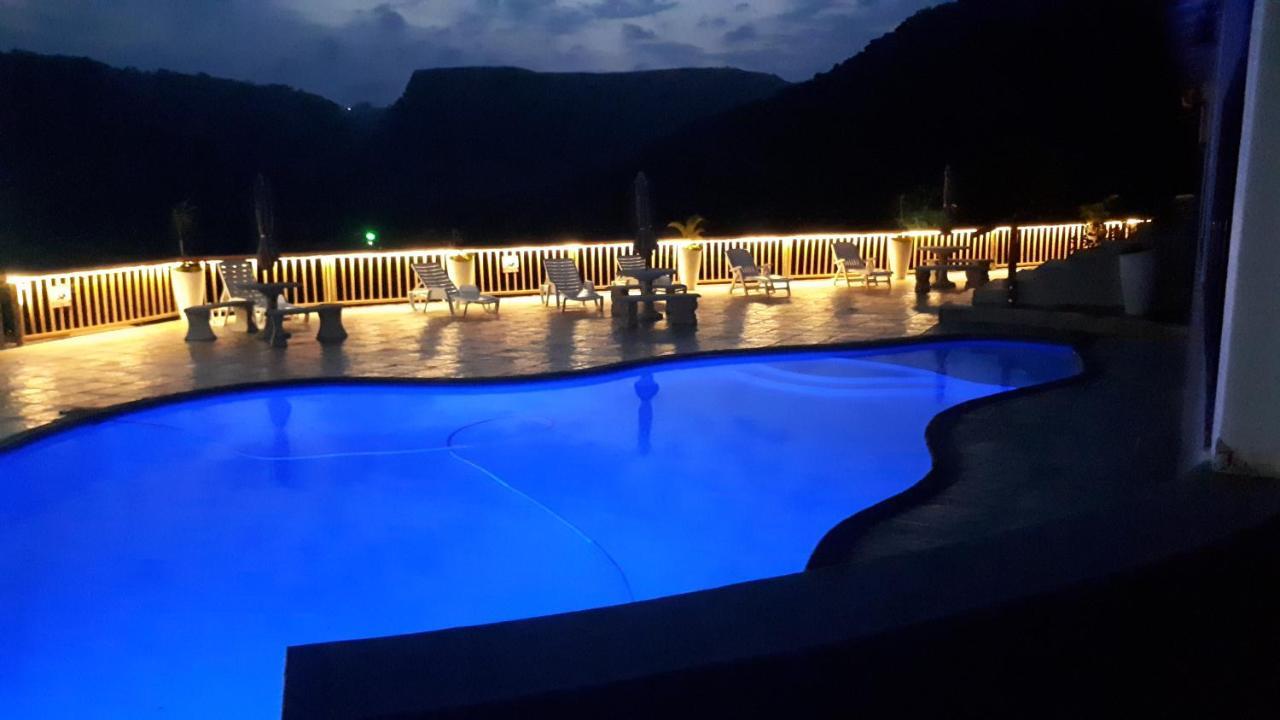 Umtamvuna View Cabanas 포트에드워드 외부 사진